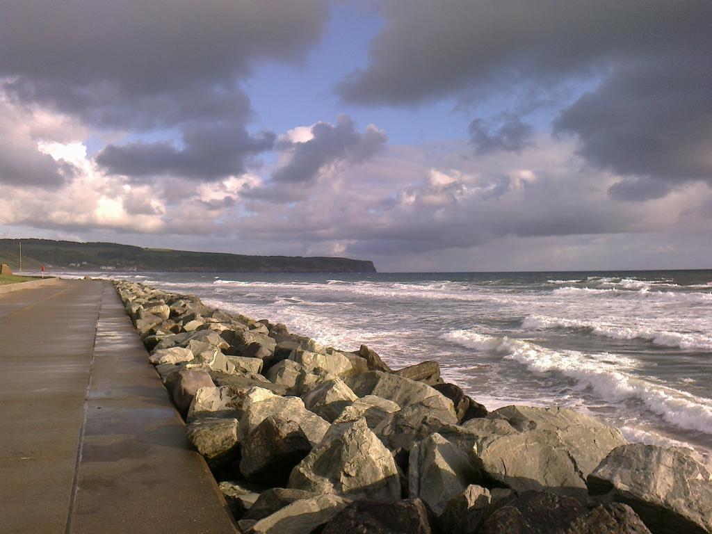 The Waverley Whitby Exterior photo